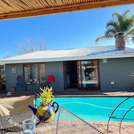 Tuinhuis Oudtshoorn Ngoại thất bức ảnh