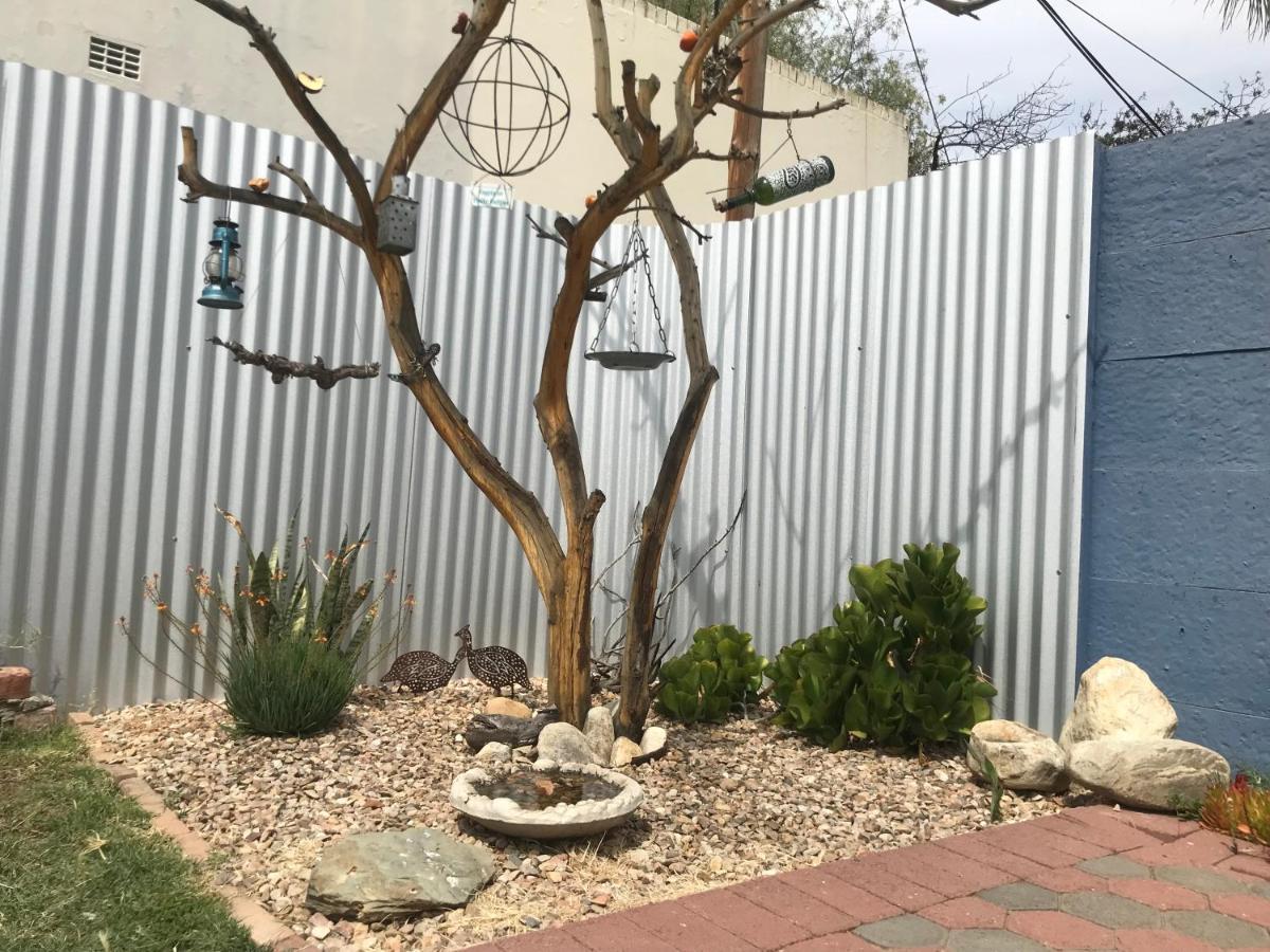 Tuinhuis Oudtshoorn Ngoại thất bức ảnh