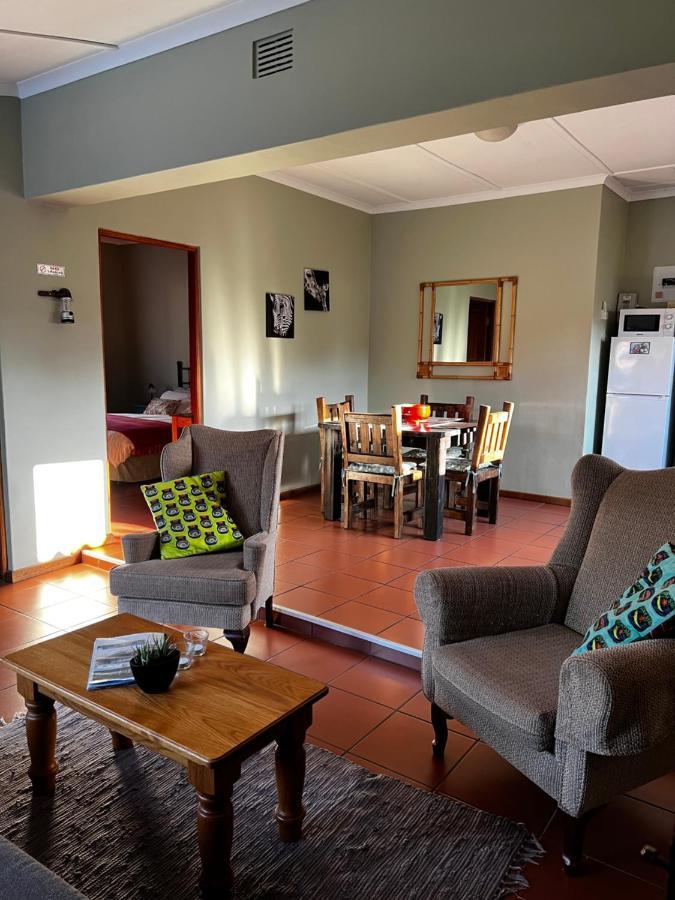 Tuinhuis Oudtshoorn Ngoại thất bức ảnh